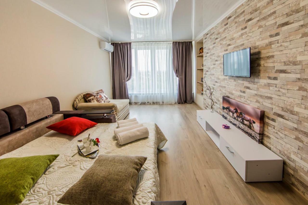 The Best Rest In This Stylish, Cozy Apartament. Apartment Kiev Exterior photo